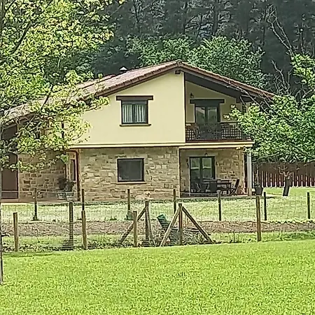 Leku Eder Habitación en casa particular