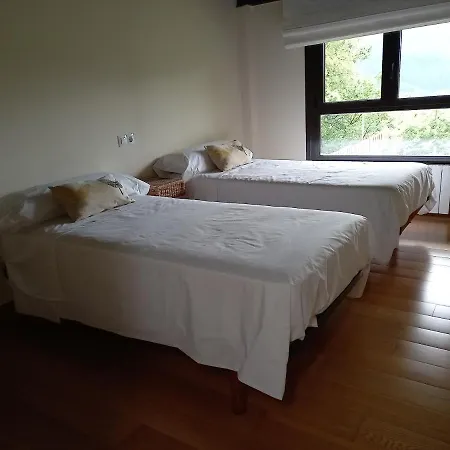 Homestay Leku Eder *